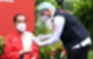 Ketika Indonesia Tetap Ngotot Menggunakannya, Negara Tetangga Kita Justru Percaya Vaksin Sinovac Telah Gagal, Begini Nasib Warganya yang Terlanjur Terima Vaksin Asal China Itu
