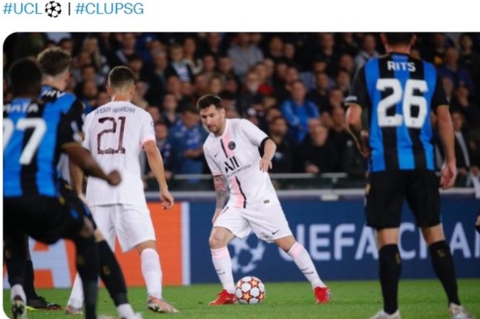 Aksi megabintang PSG, Lionel Messi, dalam laga melawan Club Brugge.