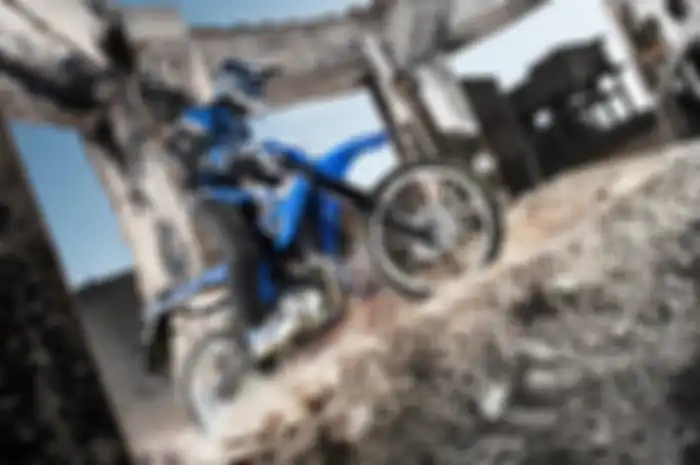 Yamaha WR125R cocok dipakai di segala medan