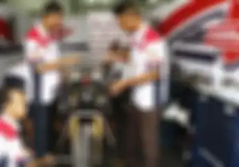 Wow! Ada Mekanik Asal Indonesia Di Paddock Moto2 Saat MotoGP Malaysia