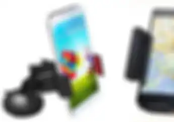 Waduh! Pasang Holder Handphone di Motor Bisa Kena Tilang