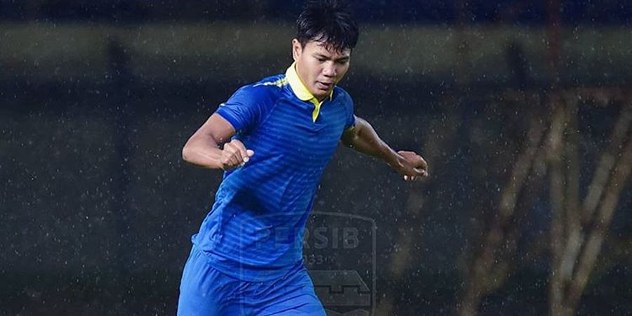 Tinggalkan Persib, Jupe Main Bareng  Ezechiel Lagi?