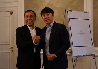 Kilas Balik - Timnas Indonesia Dibantai Malaysia di Bukit Jalil, Shin Tae-yong Diam-Diam Bertemu PSSI