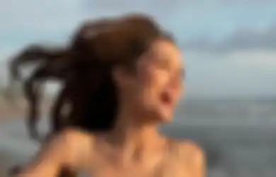 Gak Suka Hedon! Cinta Laura Sampai Buat Aktor Tampan Ini Berikan Pujian Setinggi Langit Lantaran Kebiasaan Ngiritnya: I Hate Shopping