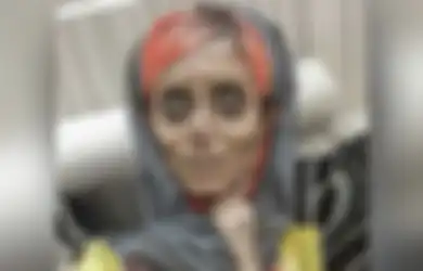 Dituntut 10 Tahun Penjara, Selebgram Peniru Zombie Angelina Jolie Positif Corona, Ibunya Tiap Hari Menangis Agar Anaknya Dibebaskan