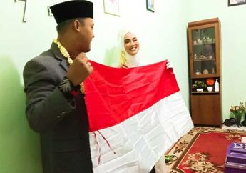 Merdeka Lahir Batin karena Sukses Melepas Masa Lajang di Tengah Pandemi dan Bertepatan pada Bulan Agustus, Pengantin di Depok Berikan Maskawin Berupa Bendera Merah Putih