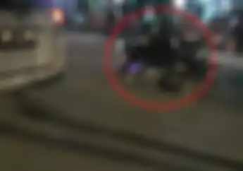 Tabrak Kapolsek Buat Menghindari Razia, Ternyata Pemotor Bawa Beginian