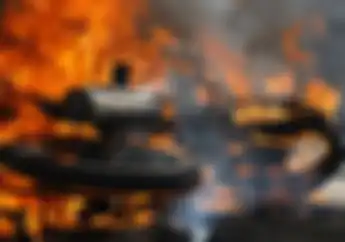 Ngerih! Teror Kain Api di Semarang Terus Berulang, 2 Motor Jadi Korban