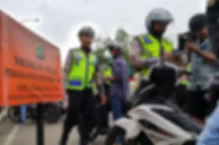 Operasi Zebra di Pasar Rebo, Jakarta Timur, Selasa (14/11/2017).(stanly)