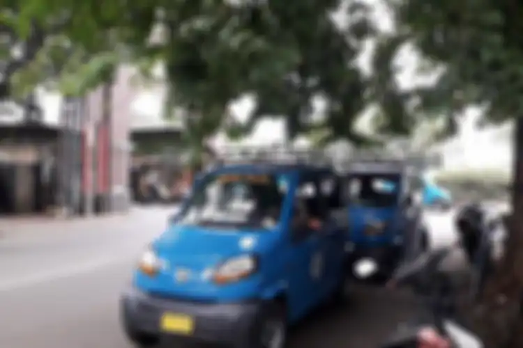 Bajaj Qute bisa dibilang sebagai pengganti eksistensi Bemo