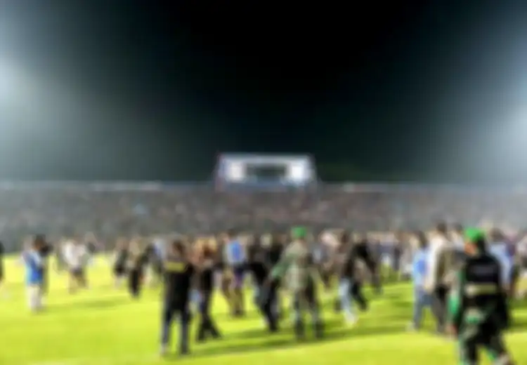 Cerita Memilukan Para Saksi Hidup Tragedi Stadion Kanjuruhan Malang