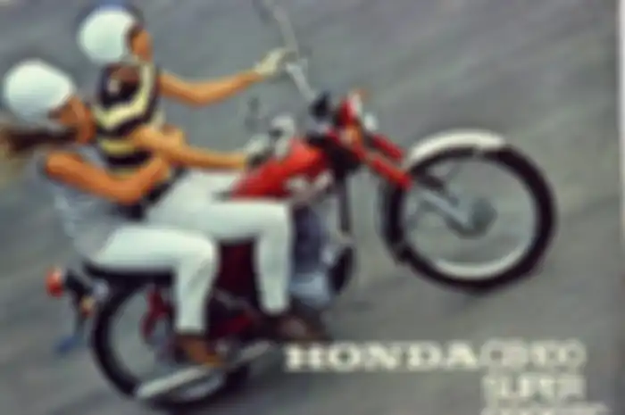 Iklan jadul Honda CB100