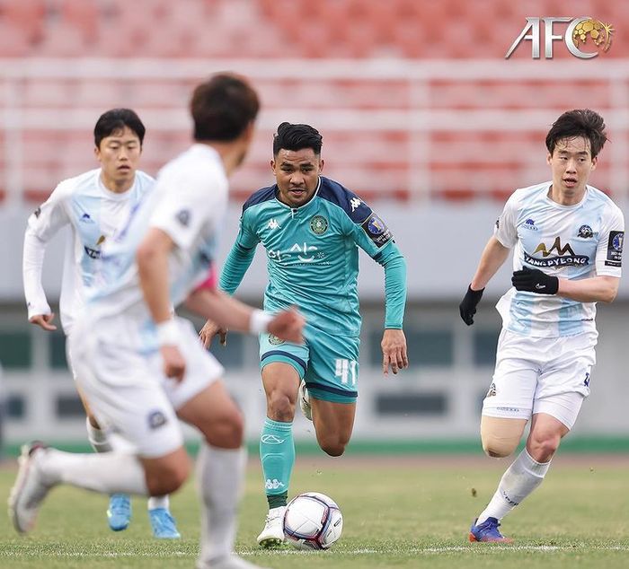 Bek timnas Indonesia, Asnawi Mangkualam, menjalani debutnya bersama Ansan Greeners di turnamen Piala FA Korea Selatan, Minggu (28/3/2021).