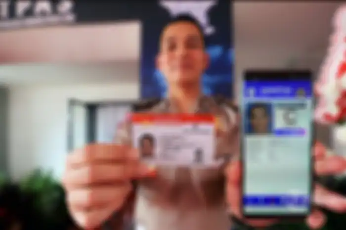 Saat pandemi corona atau Covid-19 seperi saat ini, Polri menyediakan layanan perpanjangan SIM secara online.