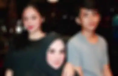 Jarang Tunjukkan Batang Hidungnya di Depan Kamera, Putra Bujang Mulan Jameela Ternyata Tak Kalah Ganteng dari Al El Dul, Intip Paras Rafly Aziz yang Cocok Ikuti Jejak Kakak Tirinya Jadi Artis!
