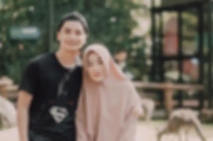 Alvin Faiz dan Larissa Chou