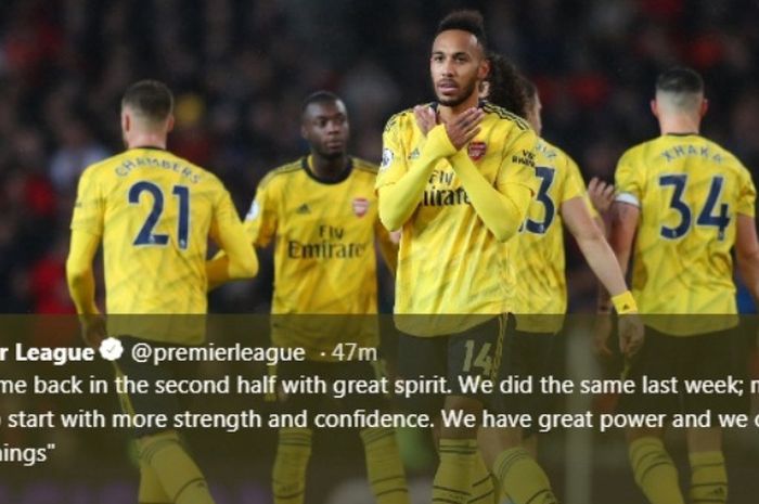 Striker Arsenal, Pierre-Emerick Aubameyang, melakukan selebrasi seusai menjebol gawang Manchester United dalam laga di Old Trafford, Senin (30/9/2019).