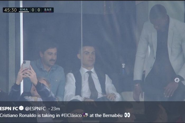 Cristiano Ronaldo hadir di Estadio Santiago Bernabeu  untuk menyaksikanlaga Real Madrid versus Barcelona, Minggu (1/3/2020).