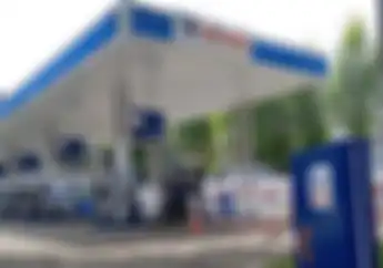 Pemotor Curhat Pindah ke SPBU Vivo Walaupun Harga Lebih Mahal, Antrian Pertalite Jadi Penyebab