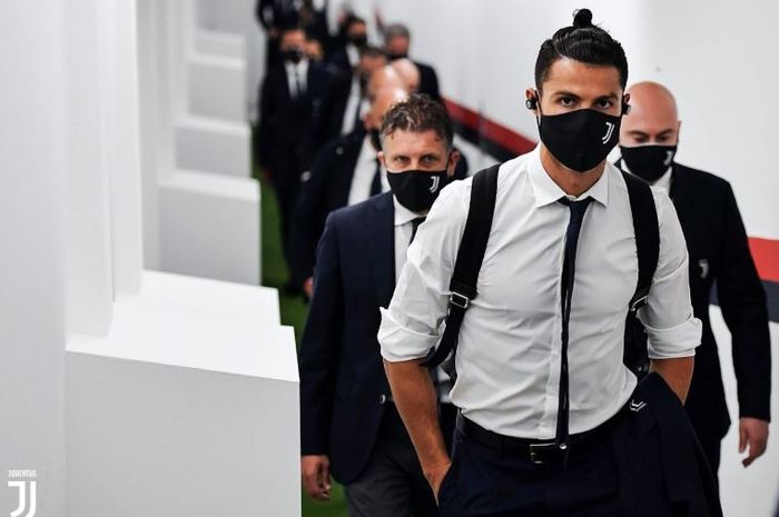 Megabintang Juventus, Cristiano Ronaldo, membutuhkan tujuh gol dalam laga Liga Italia kontra Bologna di Stadion Renato Dall'Ara, Senin (22/6/2020)