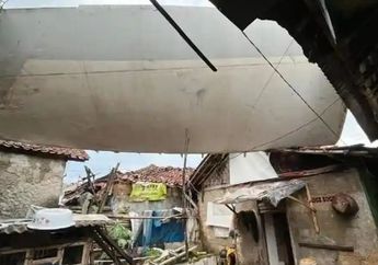 Kronologi Bangkai Pesawat Jatuh Timpa Rumah Warga di Bogor, Ternyata Terbawa Angin Puting Beliung dari Tempat Ini