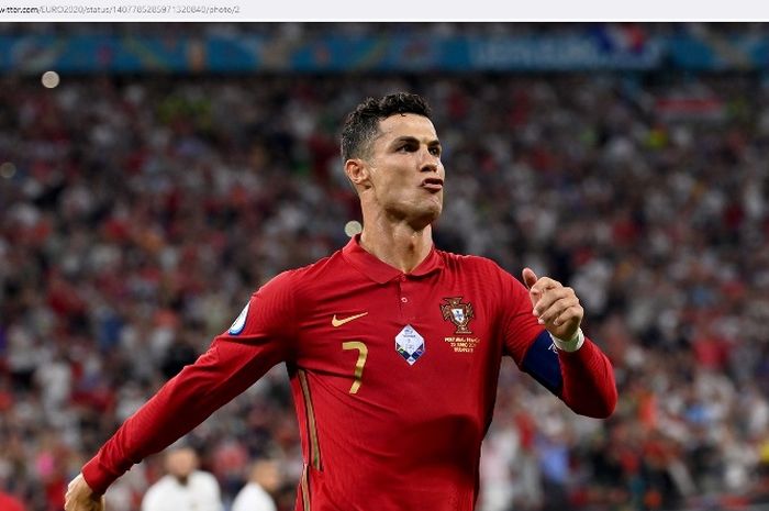 Megabintang timnas Portugal, Cristiano Ronaldo, dalam laga kontra Prancis pada penyisihan grup EURO 2020.