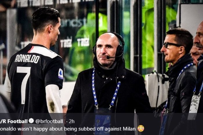 Megabintang Juventus, Cristiano Ronaldo, dalam laga kontra AC Milan di Allianz Stadium, Minggu (10/11/2019).