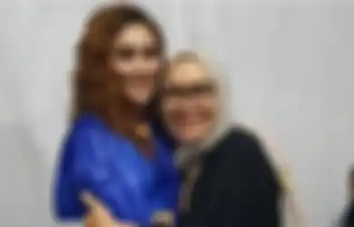 Sering Goda Ayu Ting Ting, Pedagang Tauge Goreng Ini Kisahkan Masa Kecil Anak Ayah Rozak di Masa Lalu: Saya Porotin Tiap Hari...