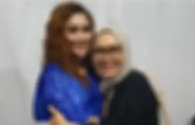 Sering Goda Ayu Ting Ting, Pedagang Tauge Goreng Ini Kisahkan Masa Kecil Anak Ayah Rozak di Masa Lalu: Saya Porotin Tiap Hari...