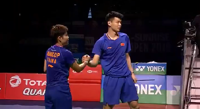 Ganda campuran China, Wang Yilyu/Huang Dongping, sesaat setelah memenangkan laga final India Open 2019, Minggu (31/3/2019).