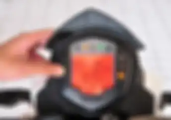 Cukup 3 Langkah Me-reset Indikator Servis Spidometer motor KTM Duke/RC