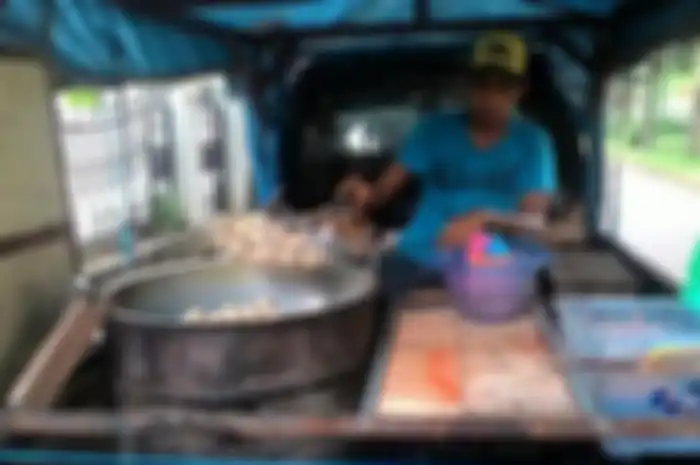 Penjual tahu bulat
