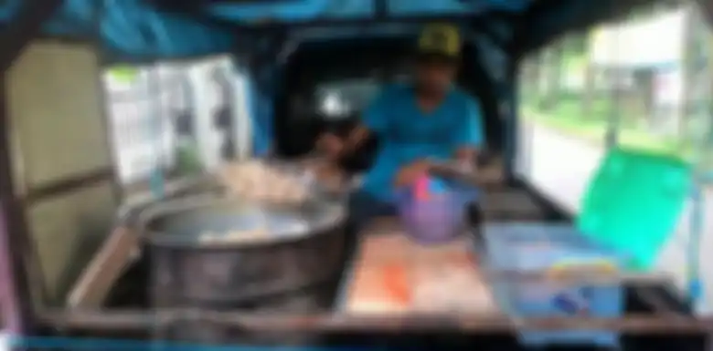 Penjual tahu bulat