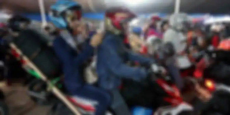 Berkendara tak pakai jaket bisa picu paru-paru basah