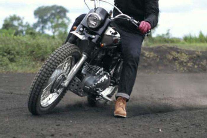 Kustom Scrambler Royal Enfield Bullet 350 oleh Thrive Motorcycle dilansir oleh bikeexif.com