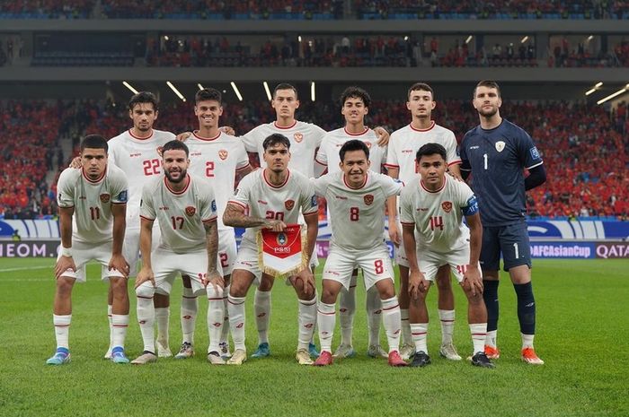 Starting line-up Timnas Indonesia melawan China dalam laga keempat Grup C putaran ketiga Kualifikasi Piala Dunia 2026 zona Asia di Qingdao, 15 Oktober 2024.