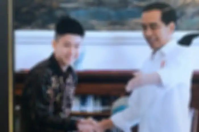 Momen Cute Jokowi dan Rapper Muda, Rich Brian atau Brian Imanuel