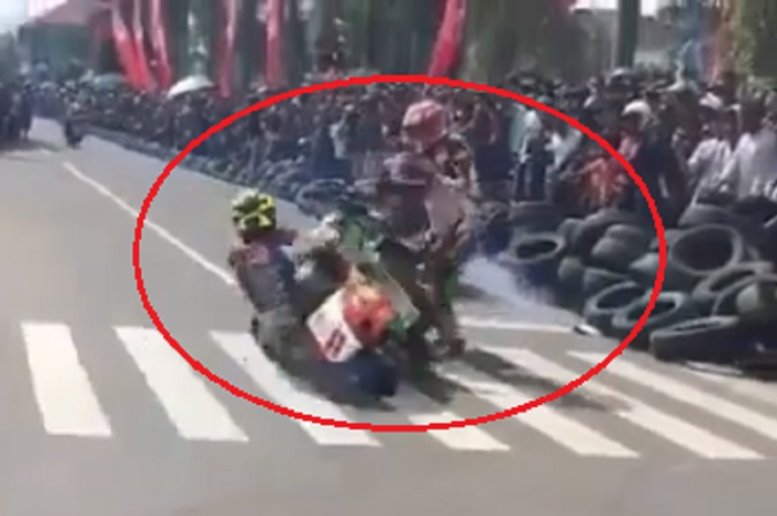 Apes banget, 1 kali jatuh 2 kali ketabrak