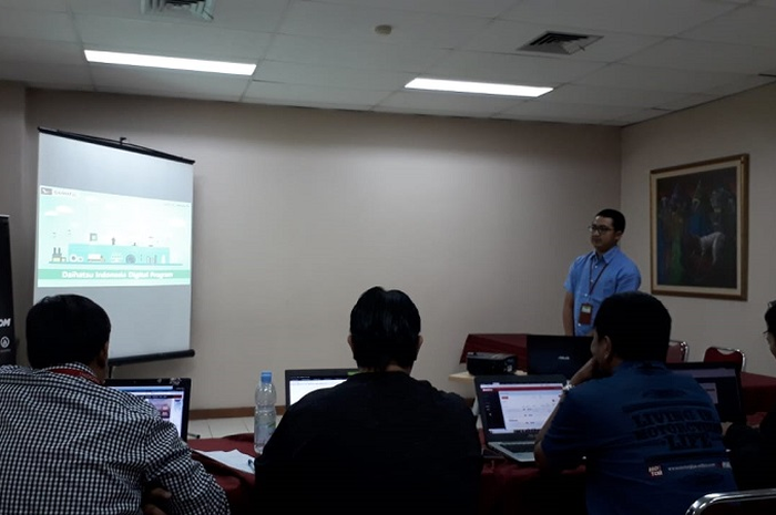 Penilaian digital marketing program dari pabrikan mobil dan motor langsung dinilai oleh tim GridOto