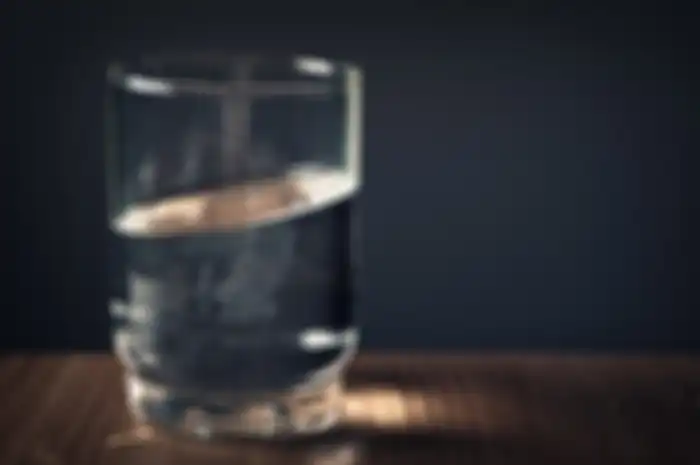 Ilustrasi minum air