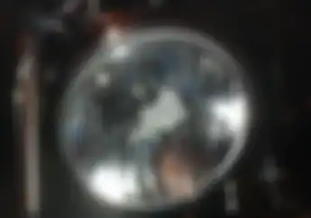 Awas.. 4 Hal Ini Jadi Penyebab Utama Mika Lampu di Motor Meleleh