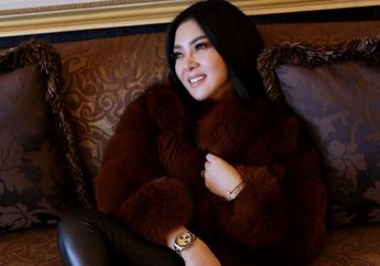 Intip Tampilan Jam Tangan Termahal Syahrini dengan Harga Puluhan Milyar Rupiah!