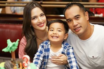 Nia Ramadhani Batasi Anaknya Konsumsi Susu, Alasannya Jadi Sorotan Warganet!