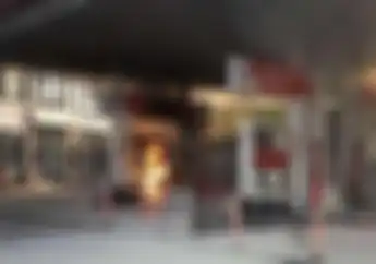 Sepele Sih, Tapi Jadi Penyebab Motor Terbakar Sampai Bikin Pom Bensin Hangus