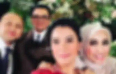 Engku Emran Curahkan Isi Hatinya di Media Sosial Setelah Cerai dengan Bella, Mantan Istrinya Malah Terlihat Makin Bahagia Setelah Terbebas dari Aturan Ketat Pengusaha Malaysia Itu