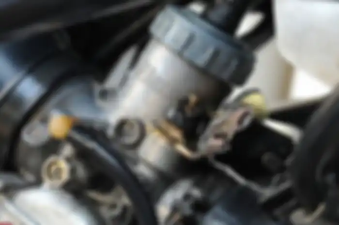 Penyebab Gas Nyangkut Di Kawasaki Ninja 150 RR