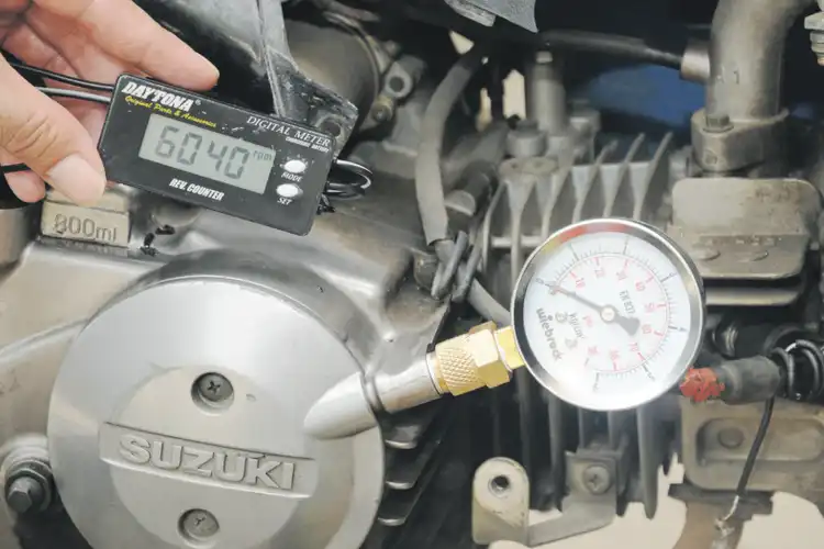 Oli Semakin Encer Bukan Berarti Bagus, Cek Buat Motor Tahun Berapa?