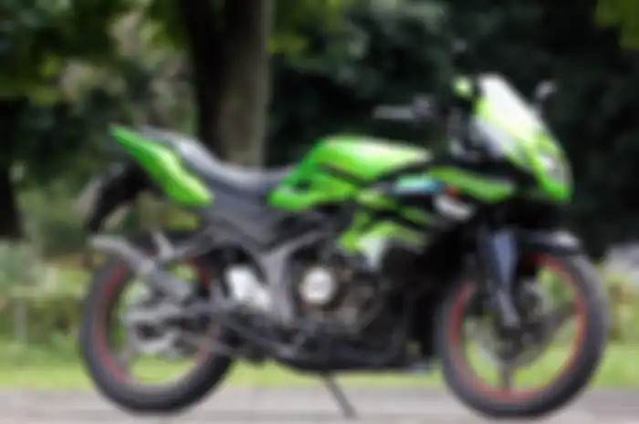 Ilustrasi Ninja 150 RR
