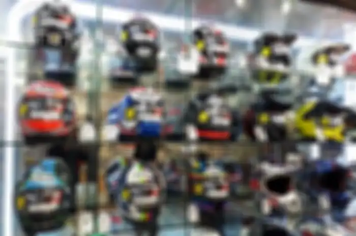 Helm Arai di toko apparel Prime Gears