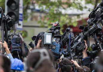 Kronologi Kartu Pers Jurnalis CNN Dicabut Usai Tanya Soal MBG di Istana, Dewan Pers Sampai Turun Tangan